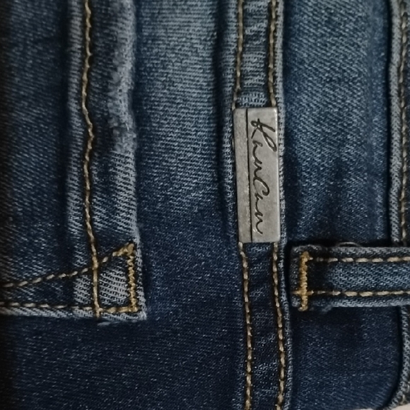 KanCan Women's Faded Blue Skinny Jeans - Picture 7 of 7